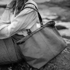 Adele Tote bag