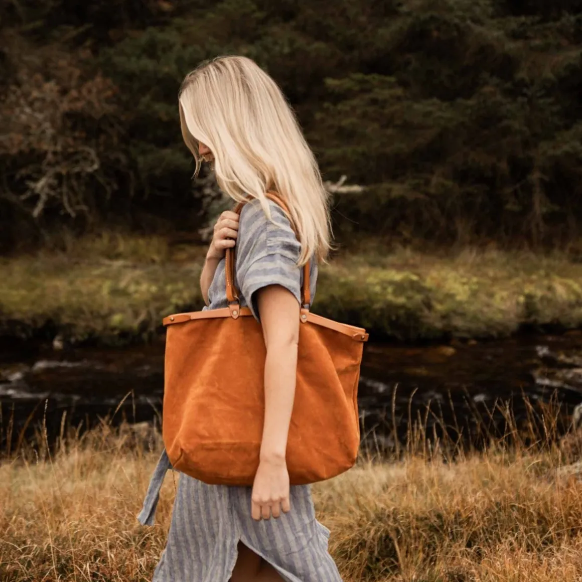 Adele Tote bag