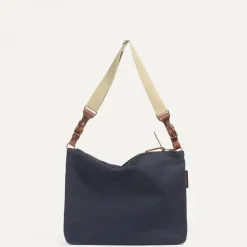 Baskia Messenger Bag