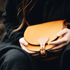 Diane M Gibecière bag