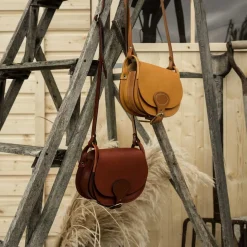 Diane M Gibecière bag