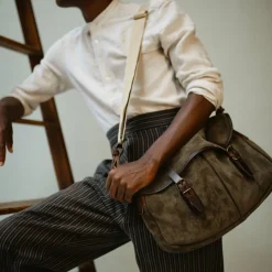 Fisherman's Musette M / Suede