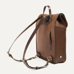 Puncho leather backpack