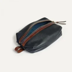 ZAZOU toiletry case